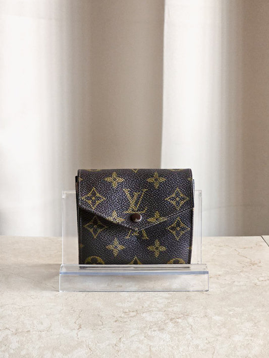 Louis Vuitton Short Wallet